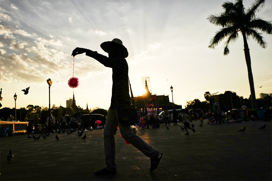 riverside Phnom Penh